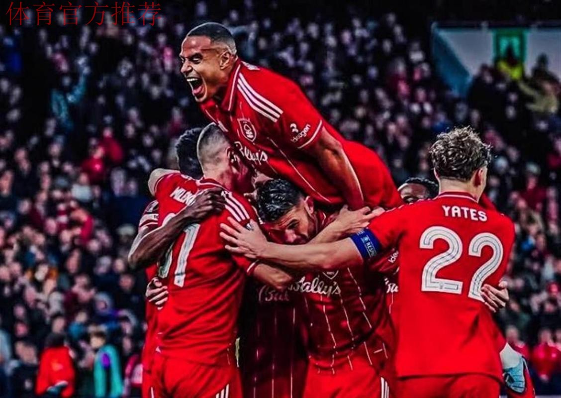 又一场3-0！英超54岁名帅力挽狂澜：7场4胜 带队双线狂奔