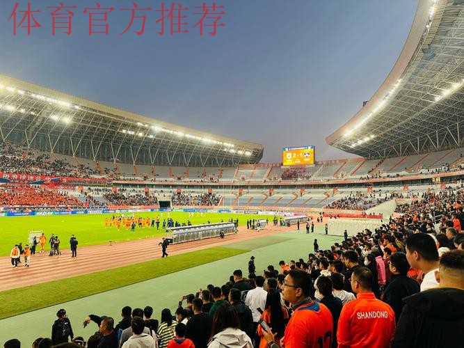 我爱足球争霸赛大区赛打响 打造草根足球大联盟